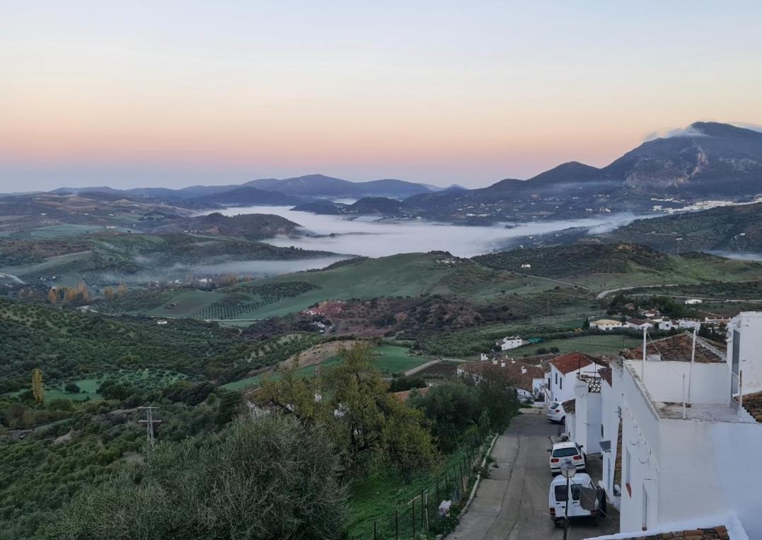 Entre Vistas ξενώνας Zahara De La Sierra Εξωτερικό φωτογραφία